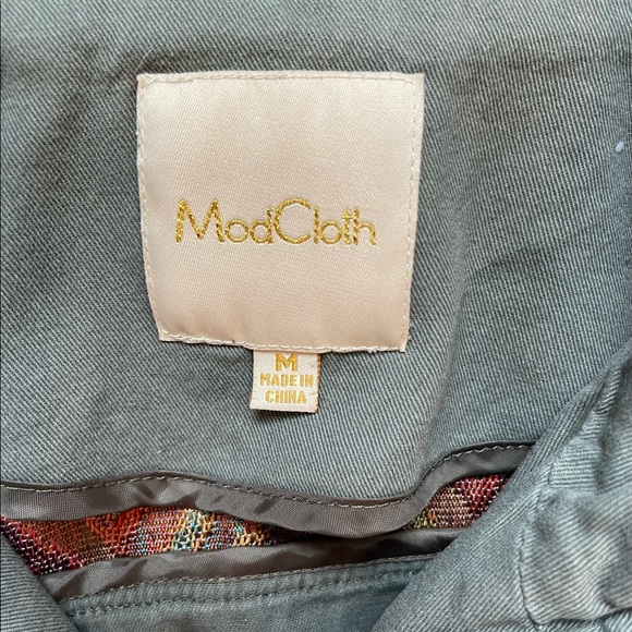 ModCloth Women’s Boho Army Green Aztec Diamond Embroidered Jacket Size M - Picture 2 of 14